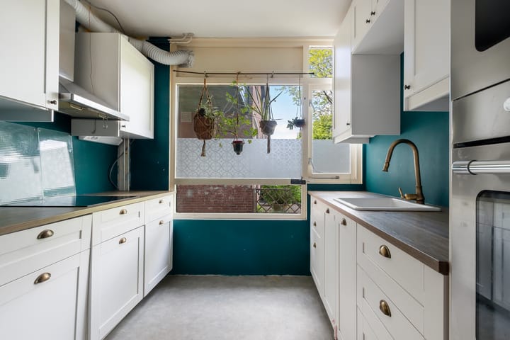 Tussenwoning te koop: Sandenburg 156, Dordrecht