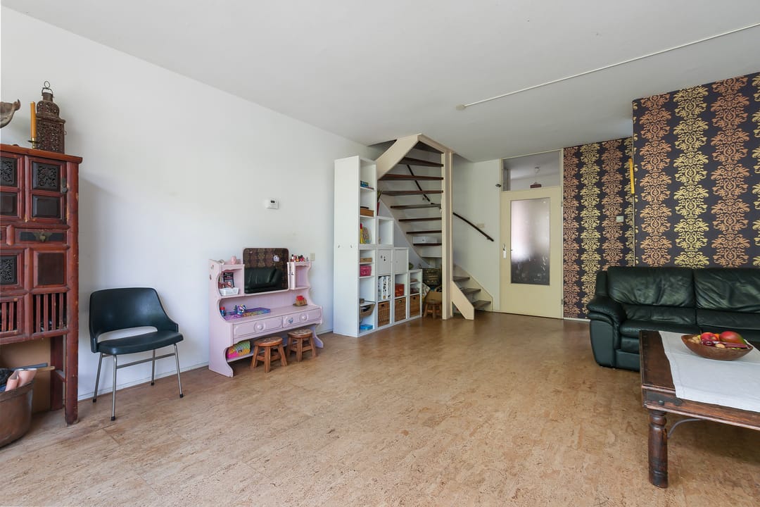 Spacious corner house with deep garden in quiet Sterrenburg location — 8