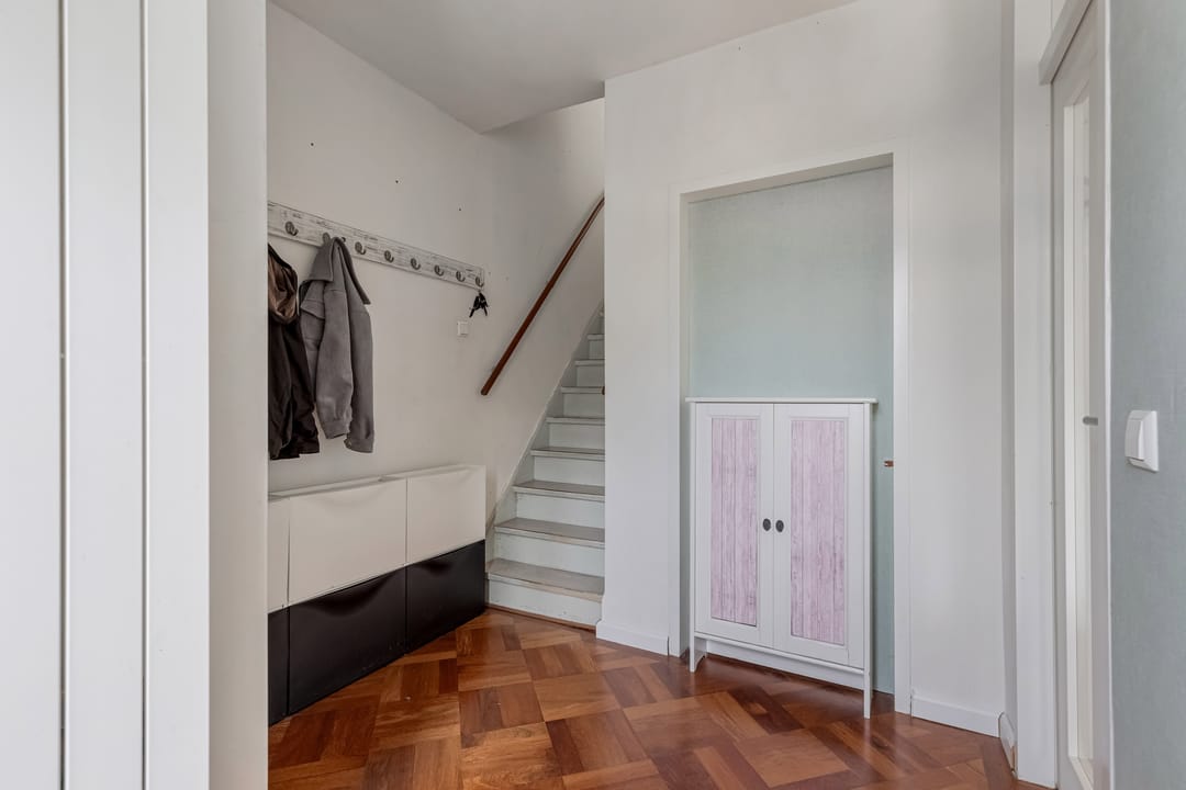 Spacious Energy-Efficient Townhouse with Large West-Facing Garden in Lelystad — 7