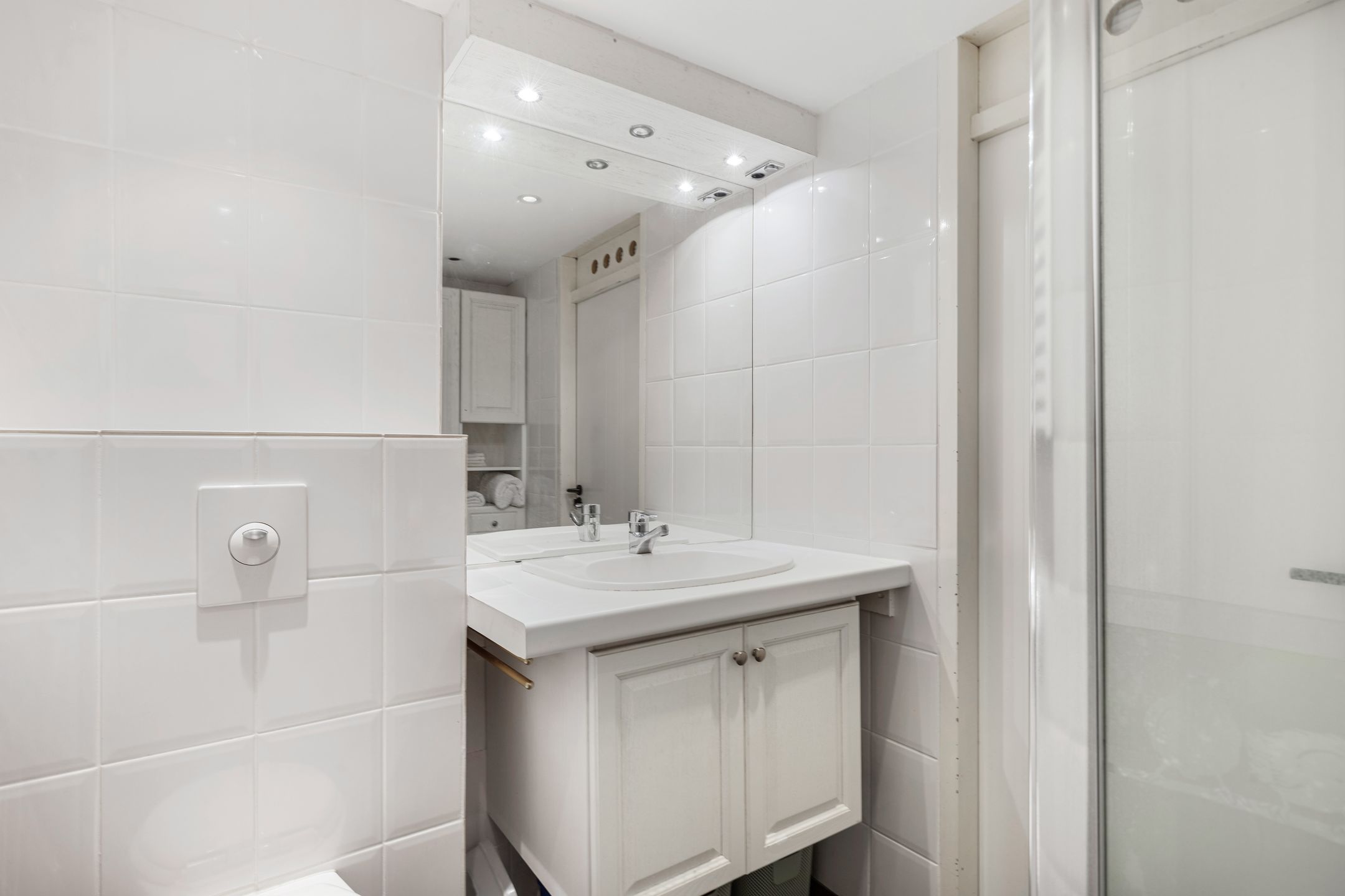 Spacious Energy-Efficient Townhouse with Large West-Facing Garden in Lelystad — 21