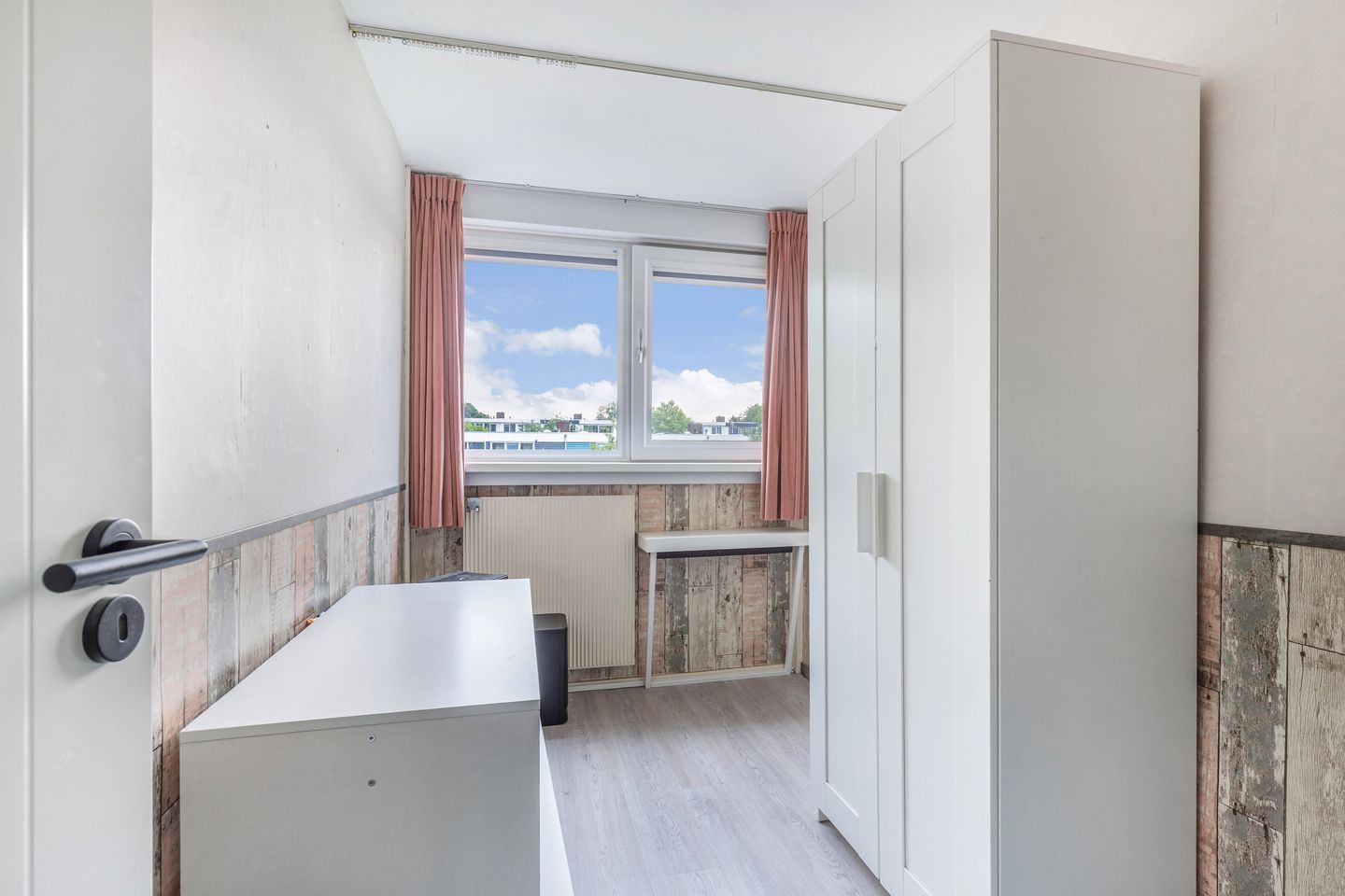 Spacious Energy-Efficient Townhouse with Large West-Facing Garden in Lelystad — 19