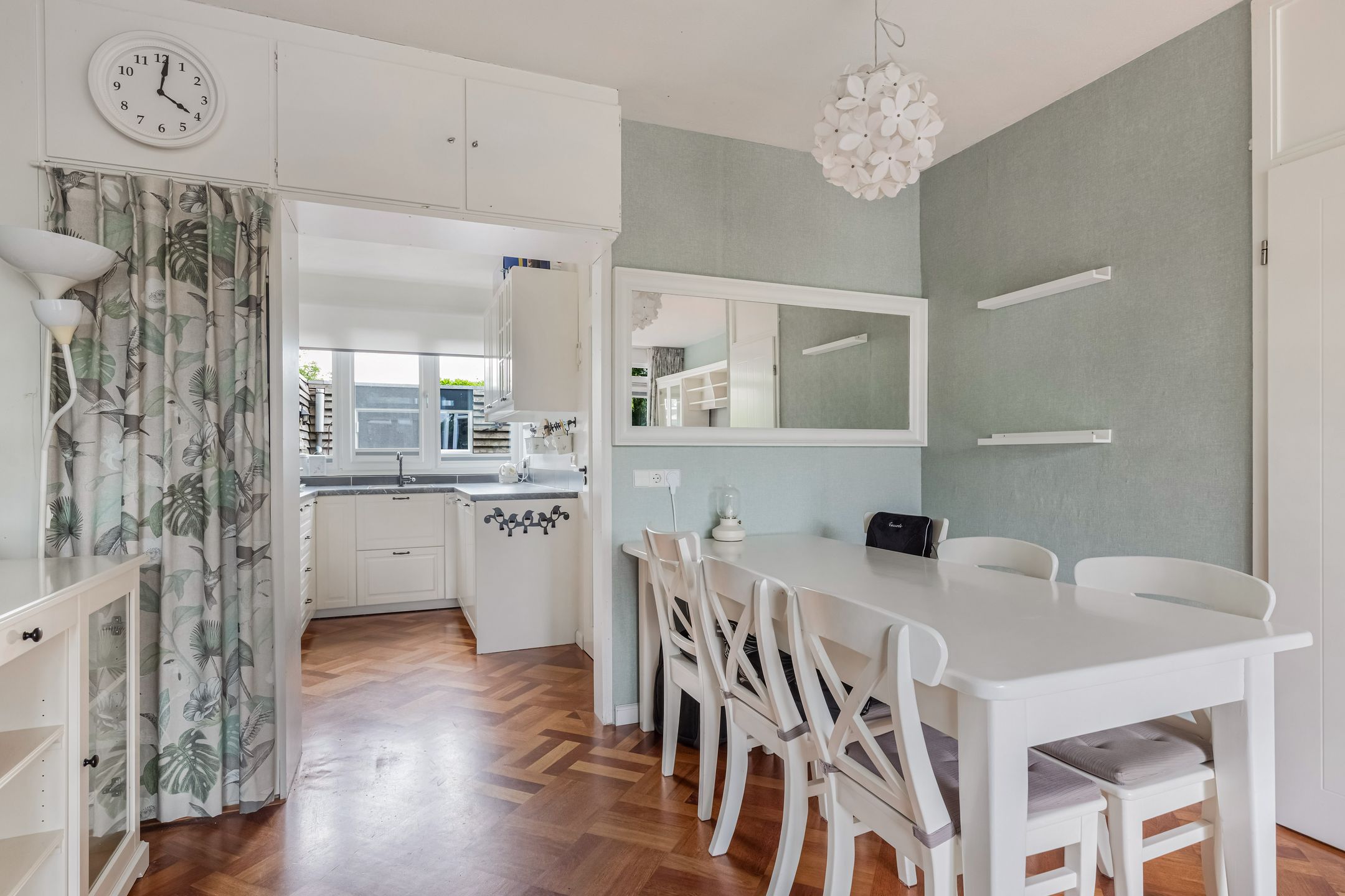 Spacious Energy-Efficient Townhouse with Large West-Facing Garden in Lelystad — 12