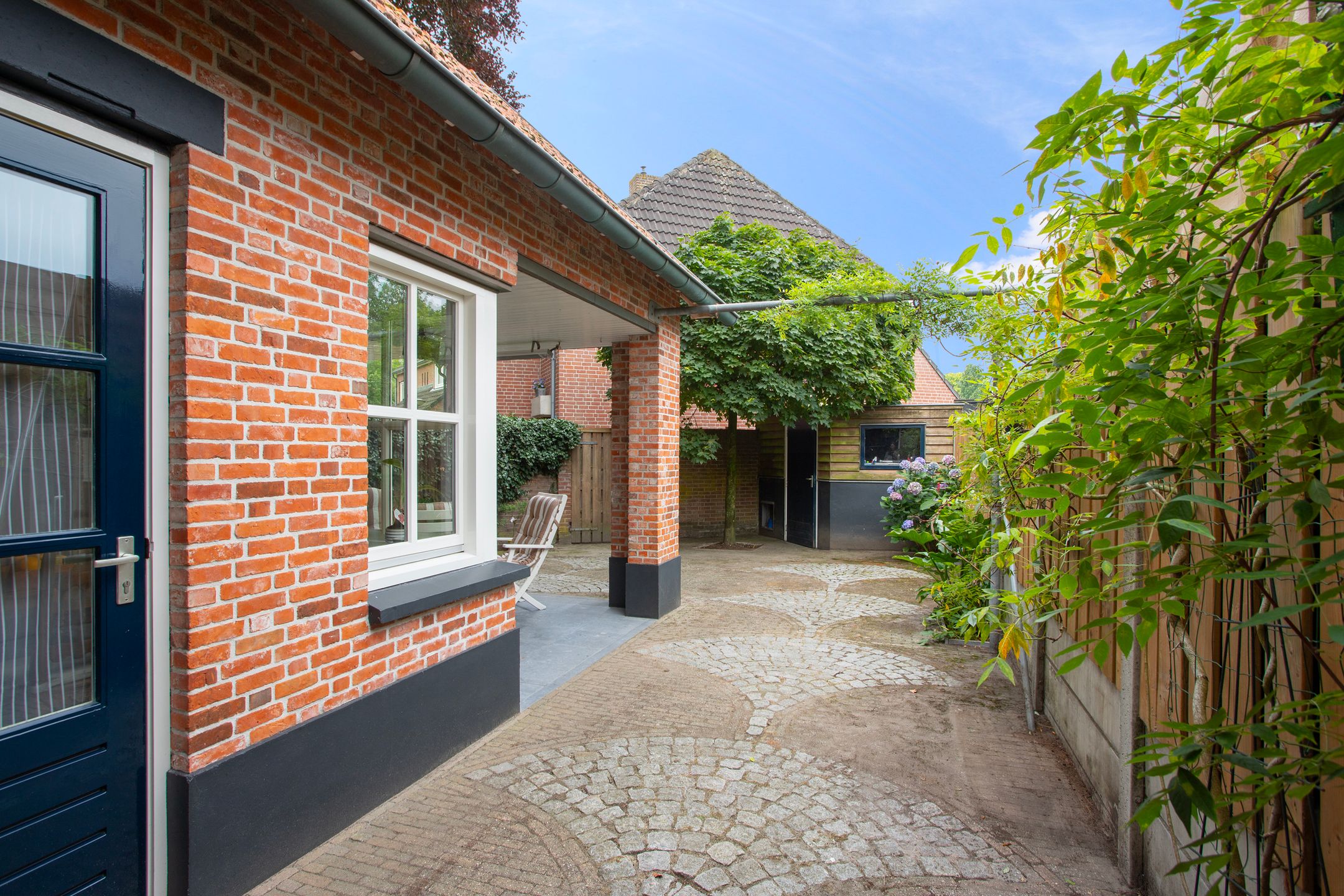 Photo 24 of Kerkstraat 12