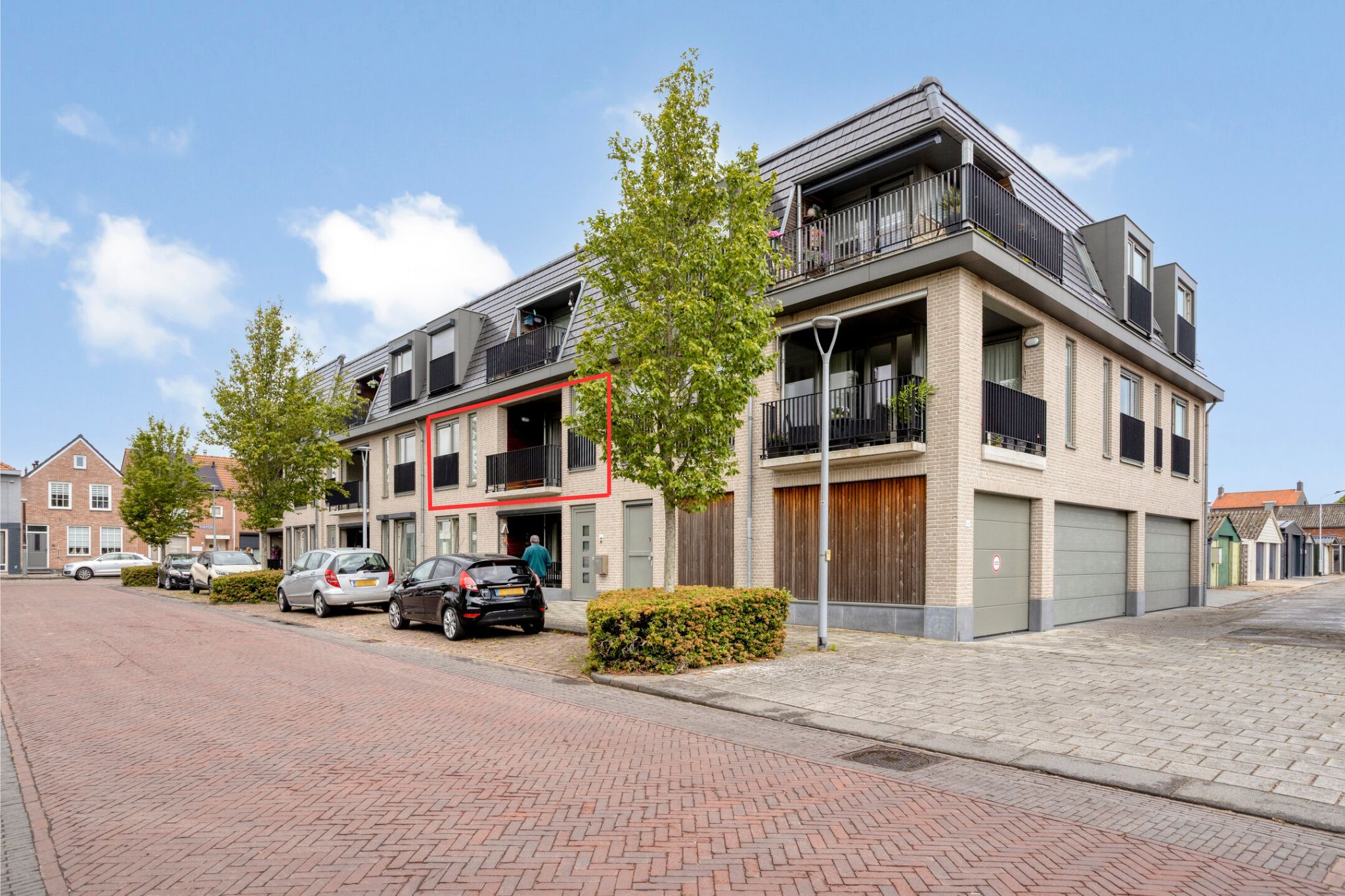 Dorpsstraat 23- 23 103