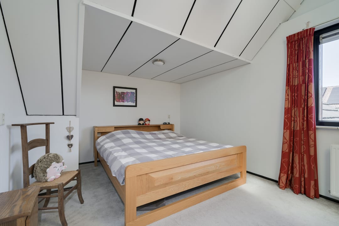 Foto 43 van Leeuwerikstraat 83