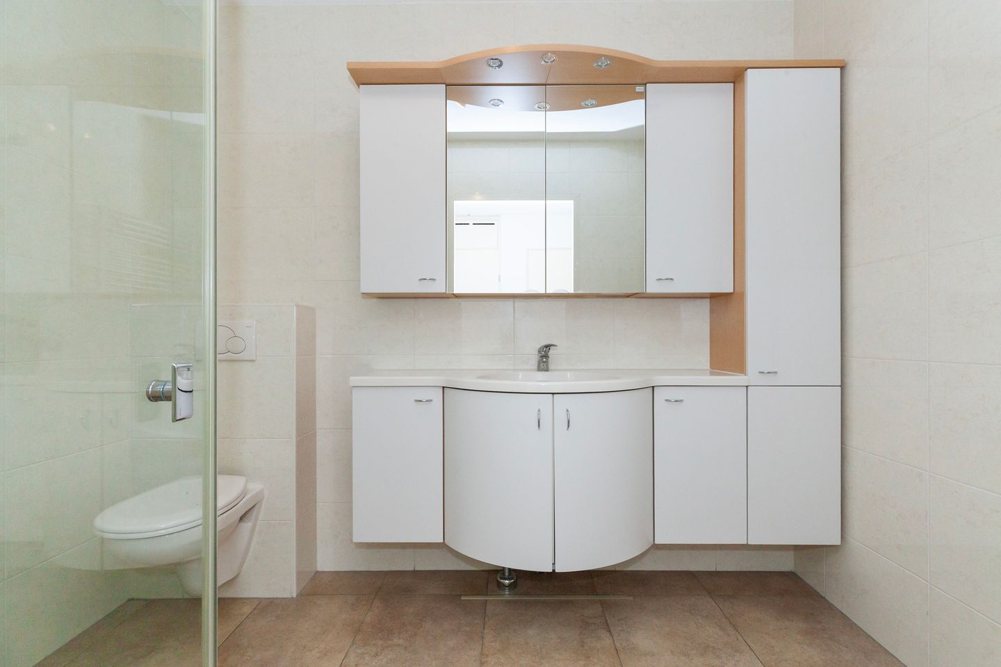 Photo 10 of Ommevoort 330