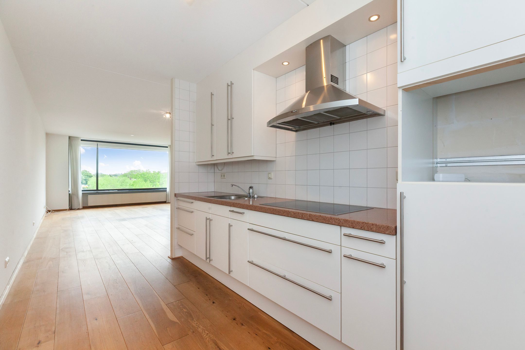 Photo 24 of Ommevoort 330