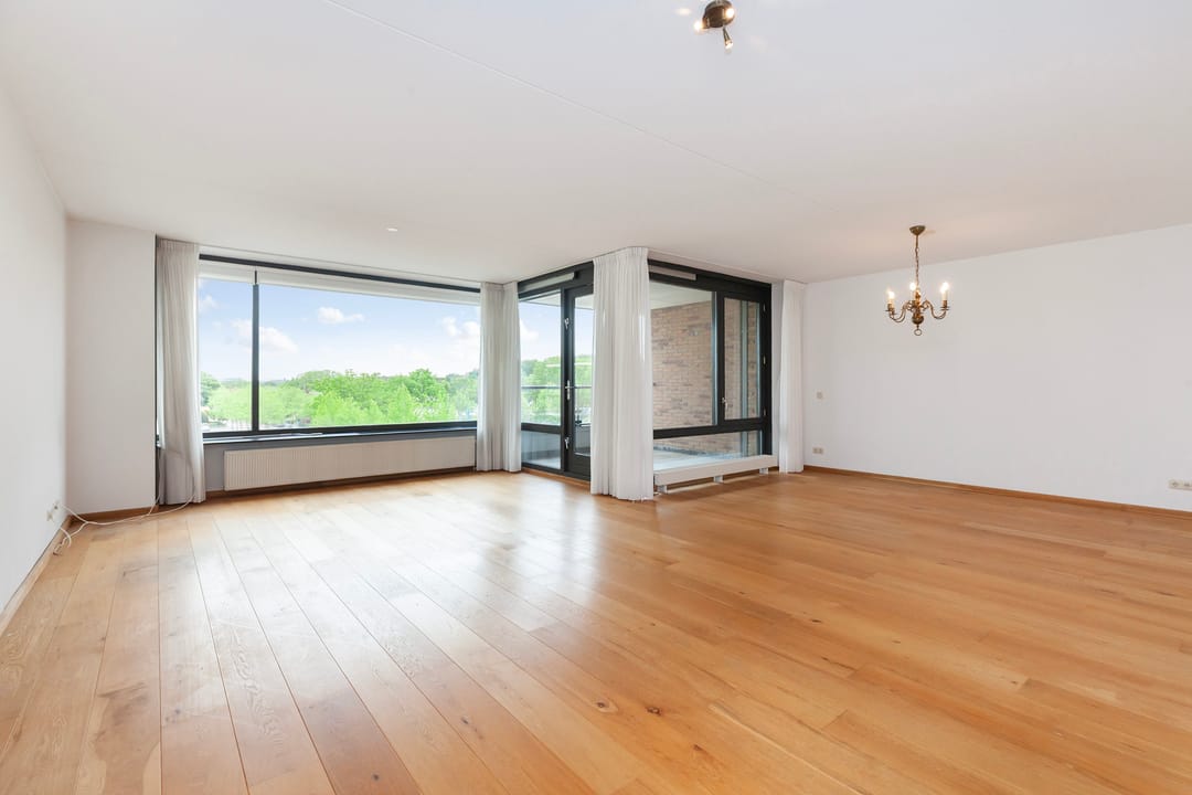 Photo 13 of Ommevoort 330