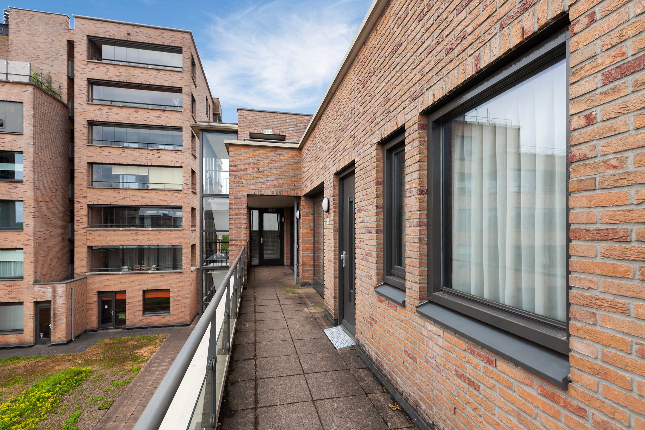 Photo 6 of Ommevoort 330