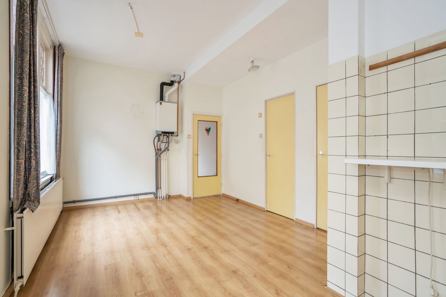 Photo 10 of Rozenstraat 1