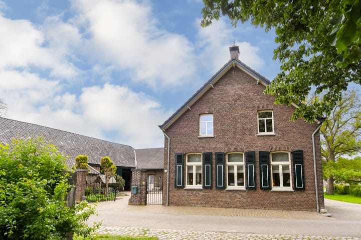Vrijstaande woning te koop: Weerd 3, Linne