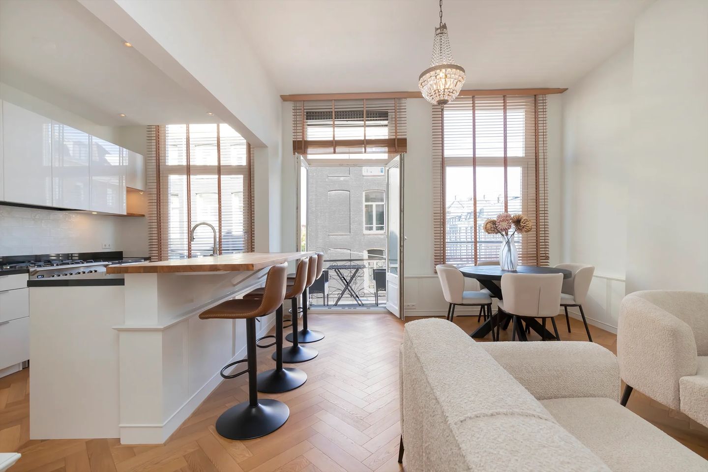 Photo 20 of Pieter Cornelisz. Hooftstraat 135-2