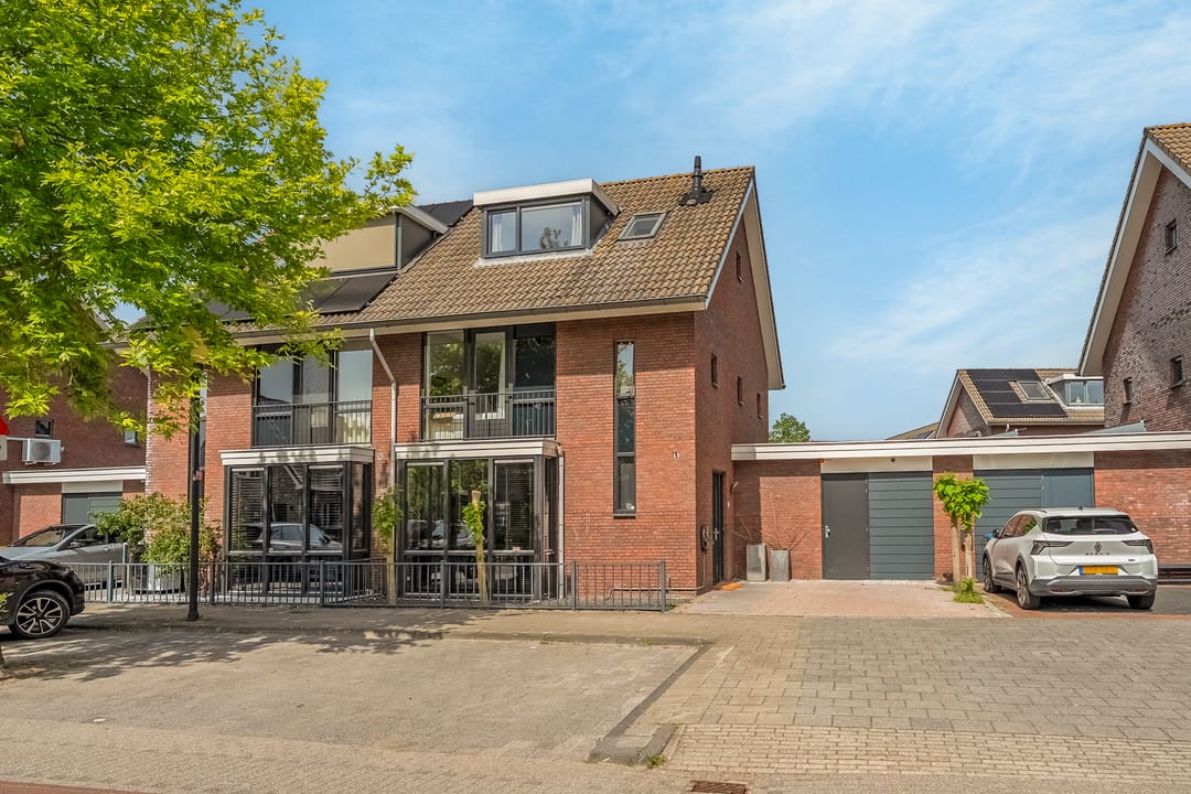 Foto 1 van Vrijenburglaan 71