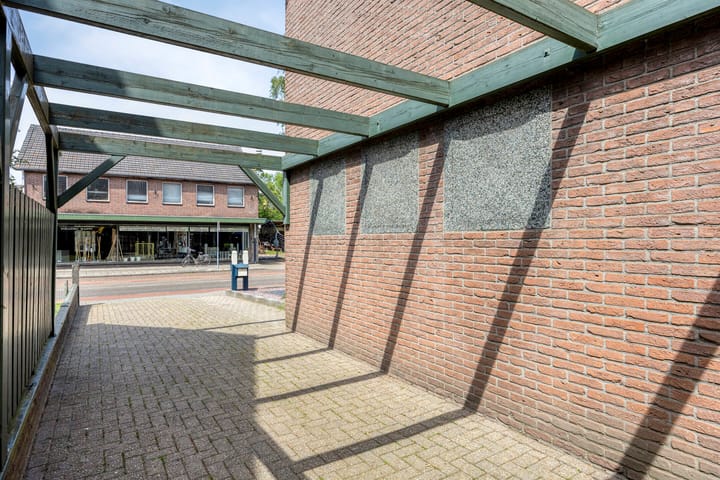 Foto 4 van Burg. Van Houtstraat 26