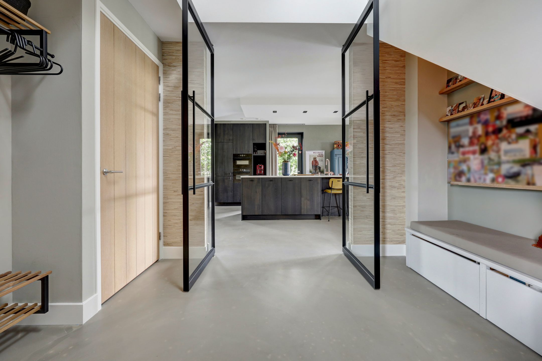 Photo 9 of De Stijl 17