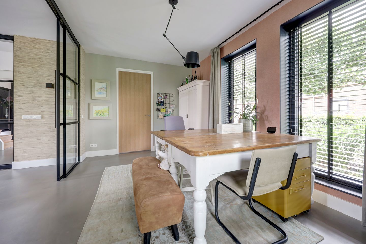 Photo 20 of De Stijl 17
