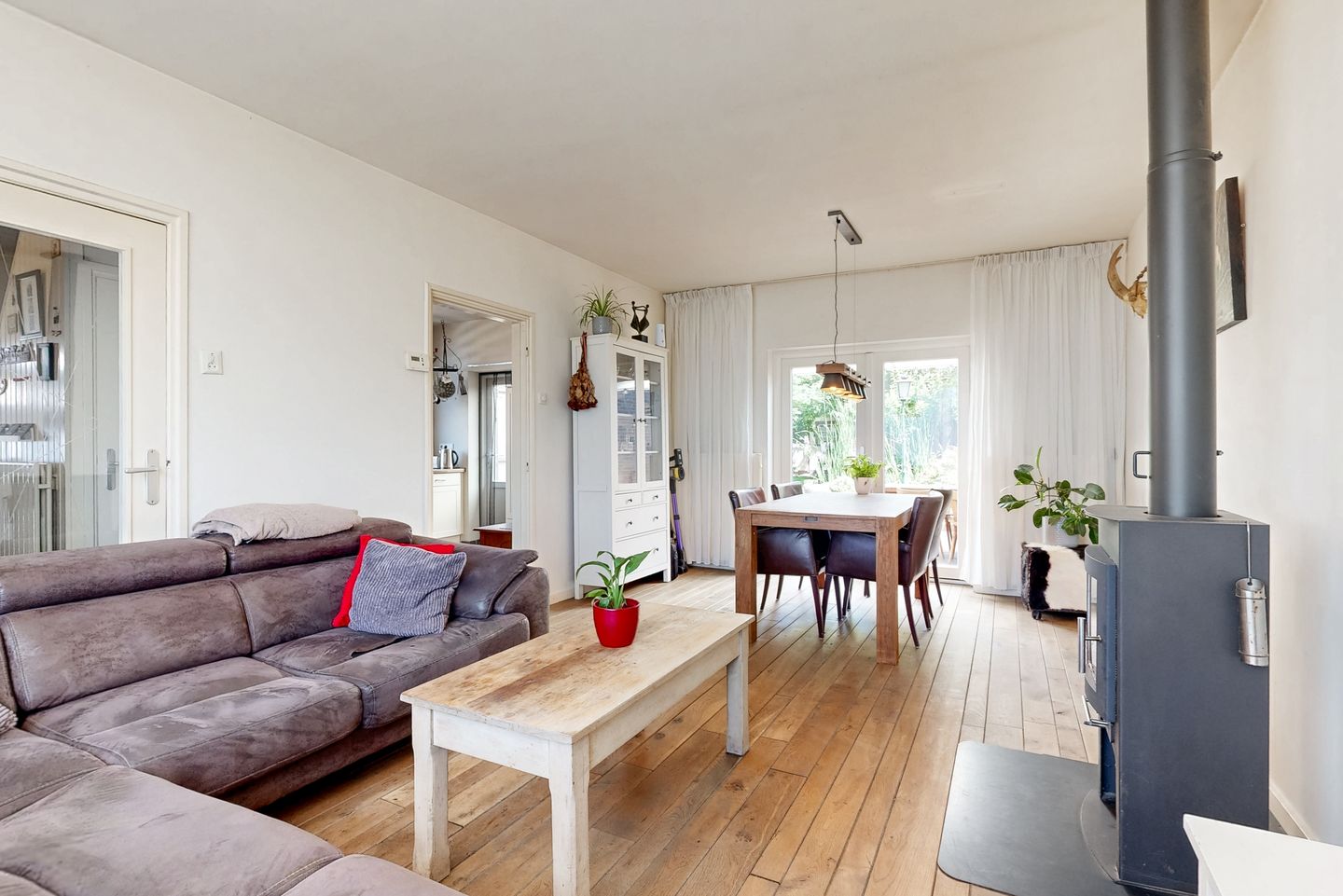 Foto 4 van Dross van Bewerstraat 31