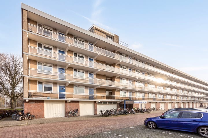 Photo 2 of Hoeksewaard 51