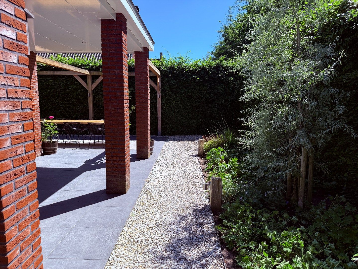 Modern Detached Family Home with South-Facing Garden and Energy Efficiency — 39