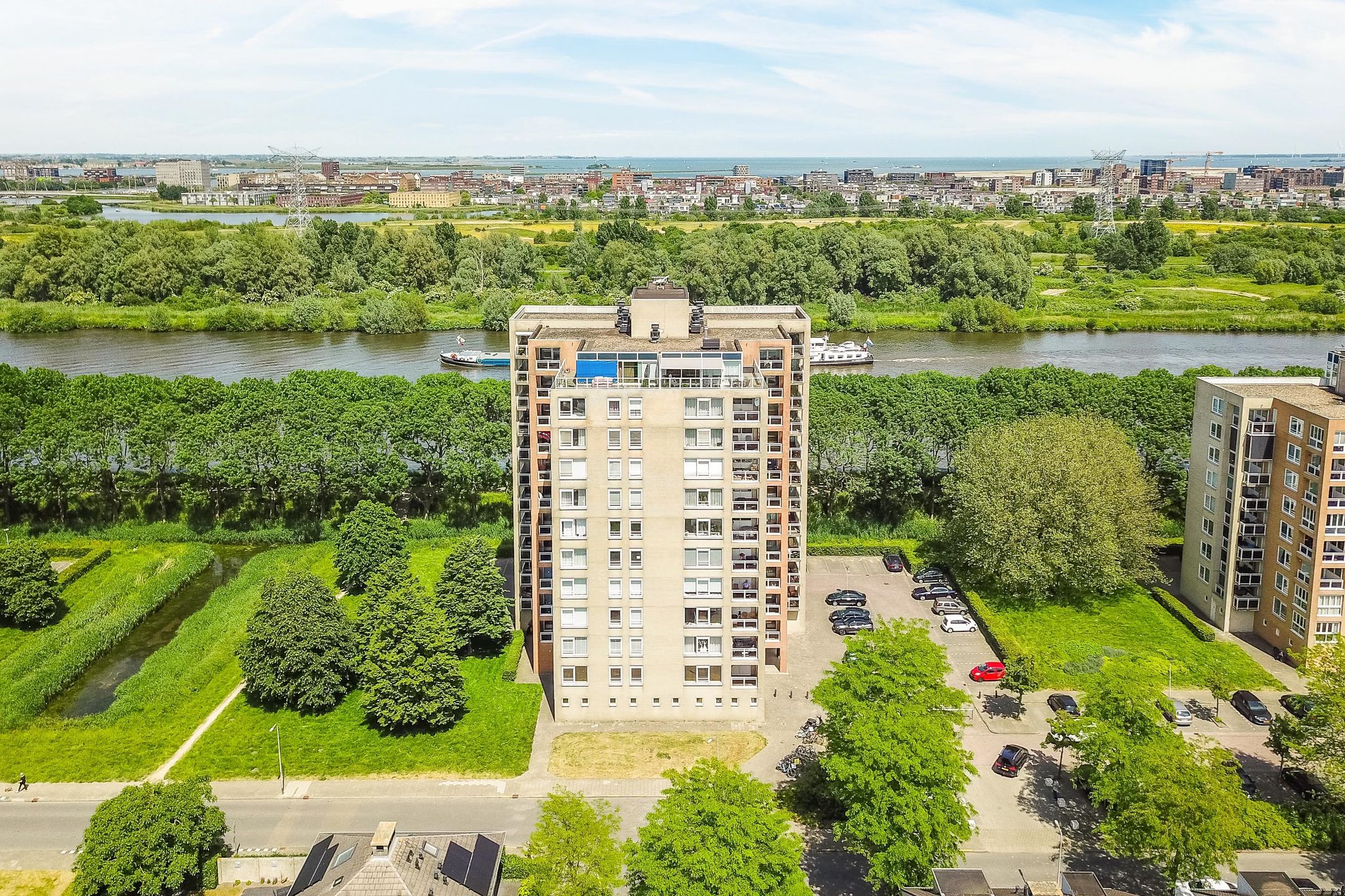 Hermelijnvlinder 85 Diemen