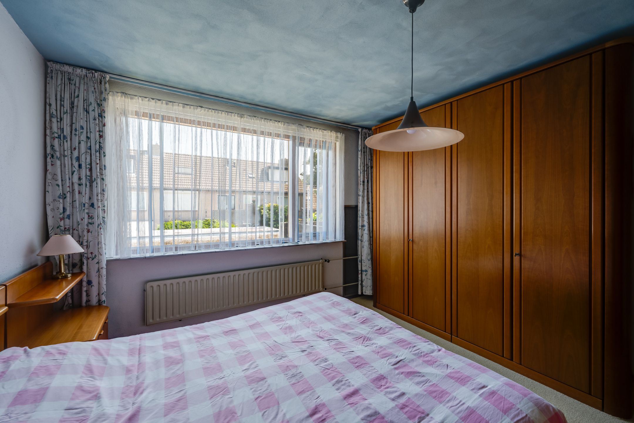 Spacious Terraced House with Great Potential in Quiet Location — 18