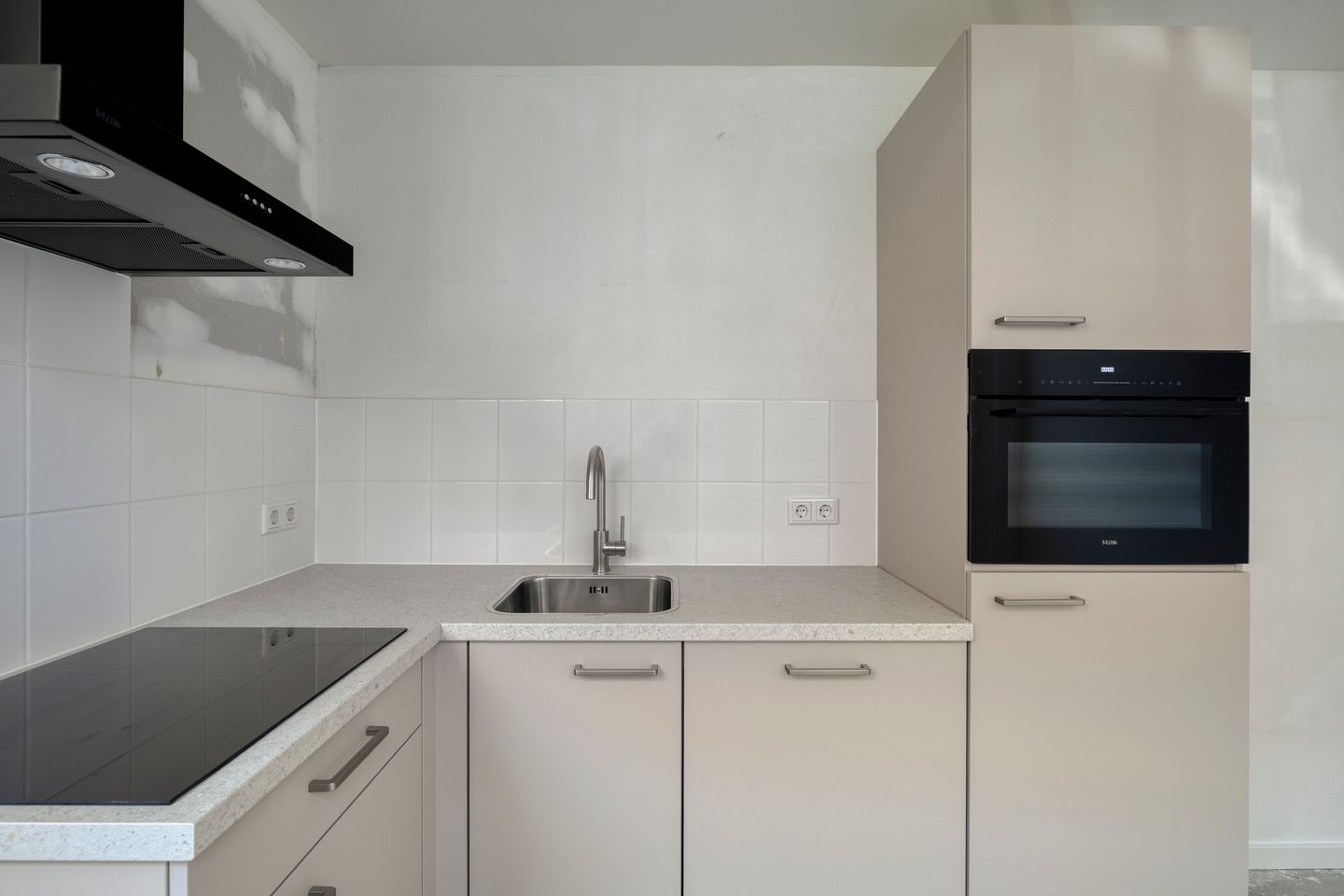 Photo 14 of Achterstraat 6-A