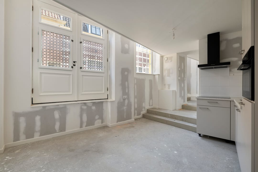 Photo 11 of Achterstraat 6-A