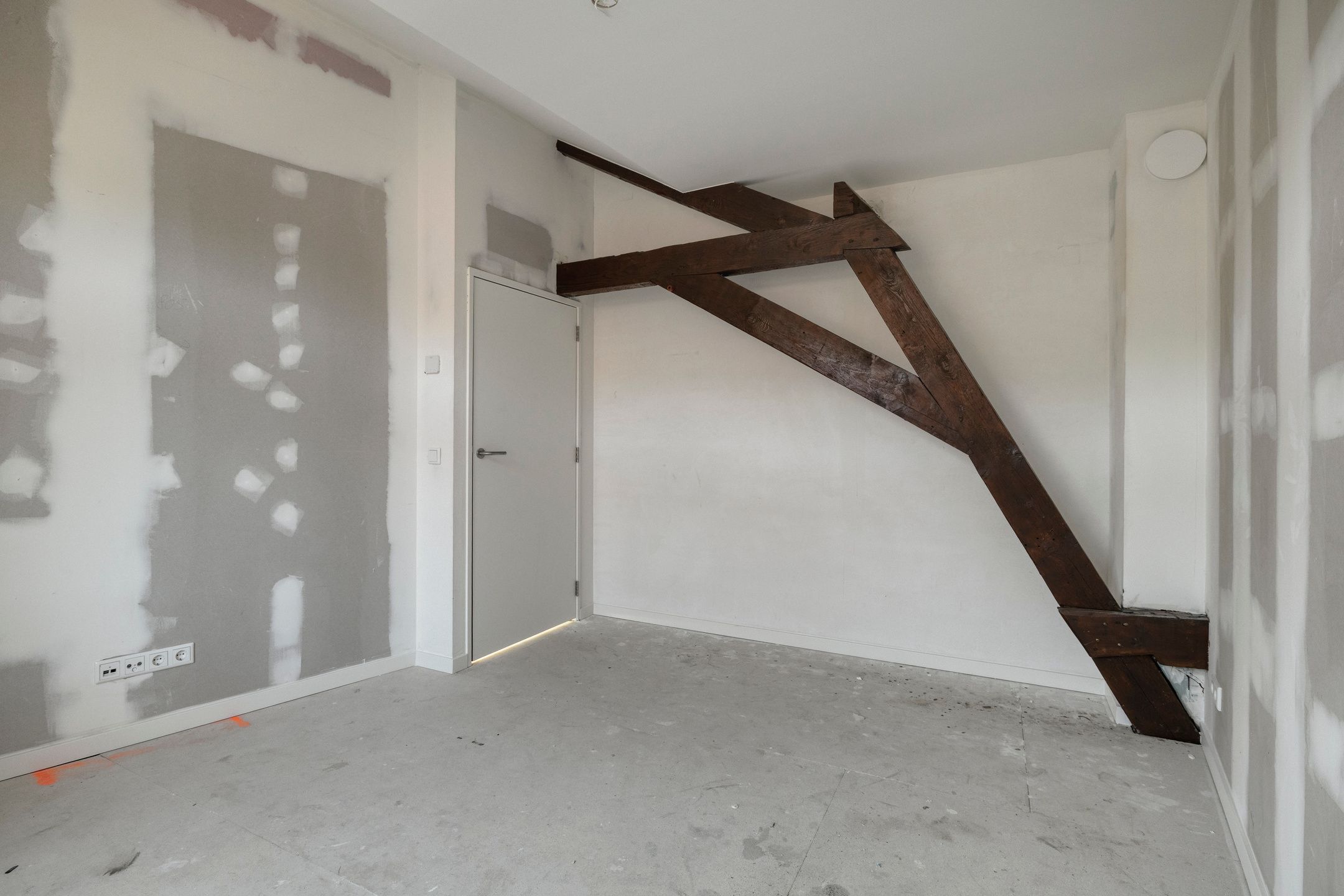 Photo 27 of Achterstraat 6-A