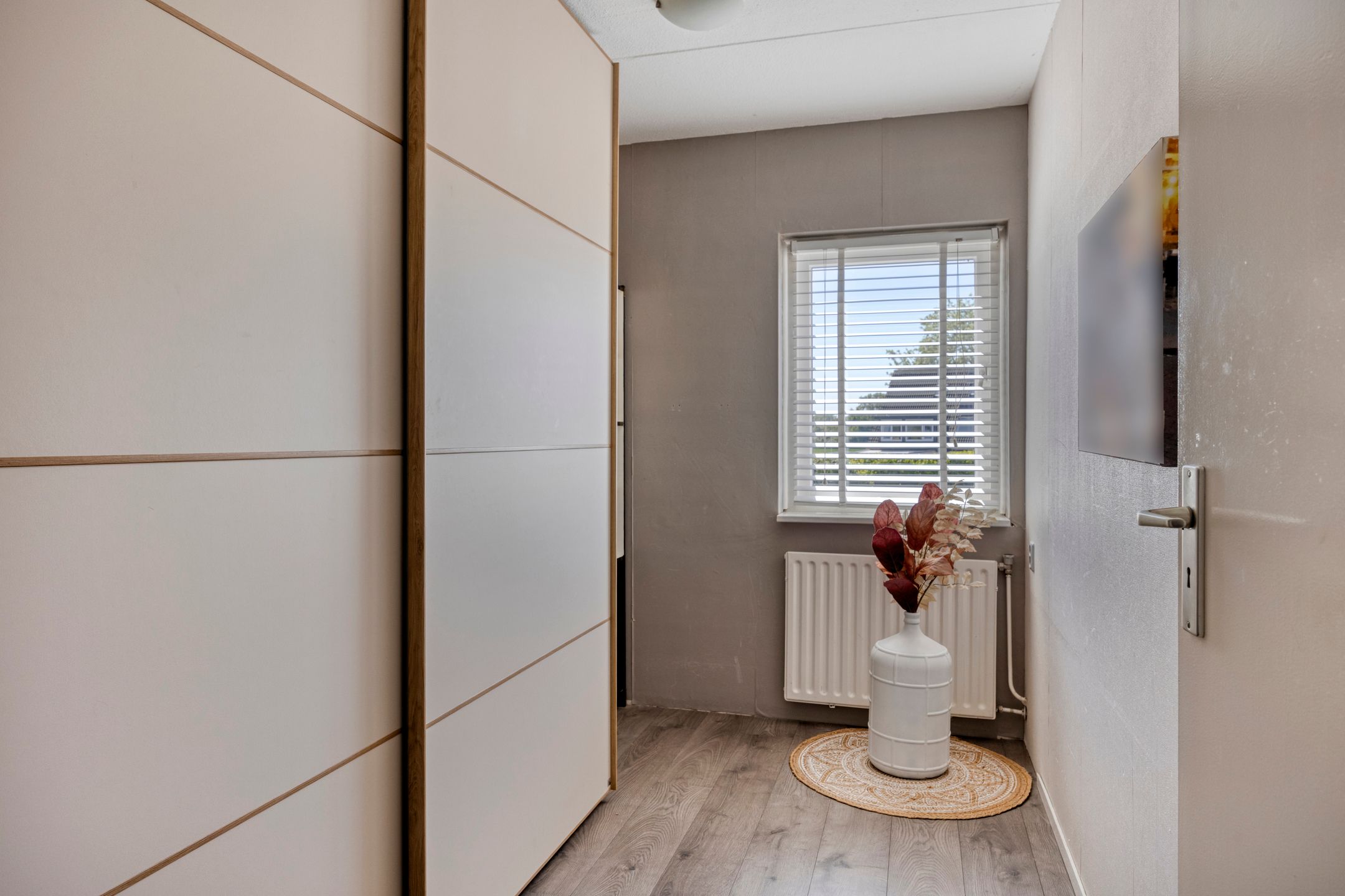 Photo 33 of Van Deelenstraat 99