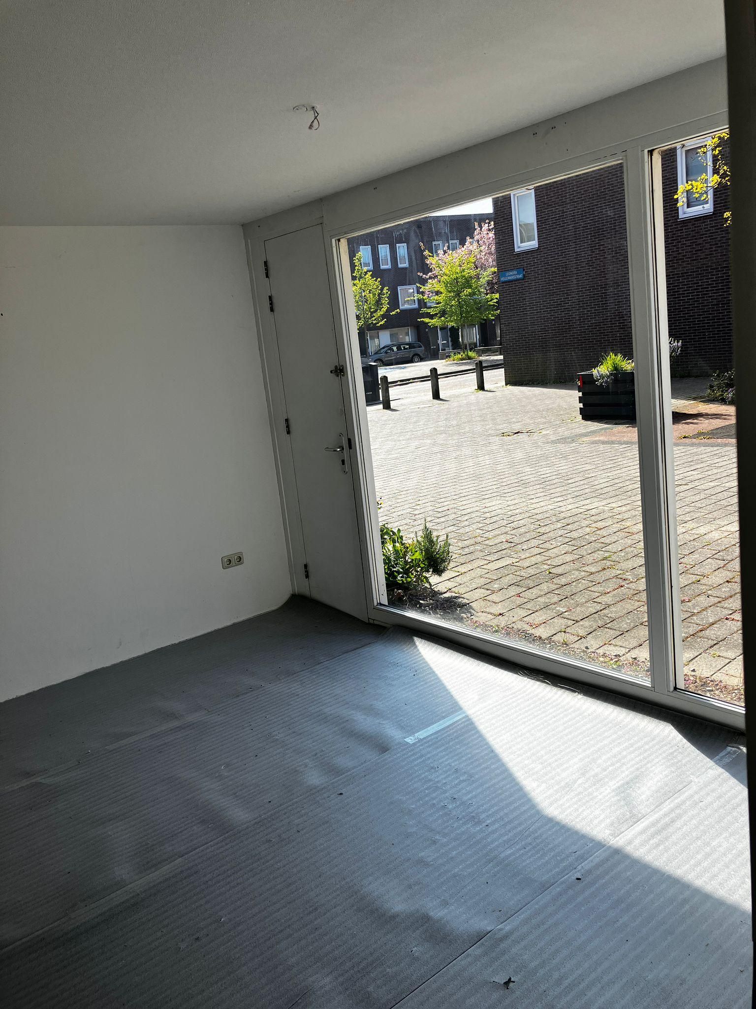 Photo 3 of Leonora Hellemansstraat 5