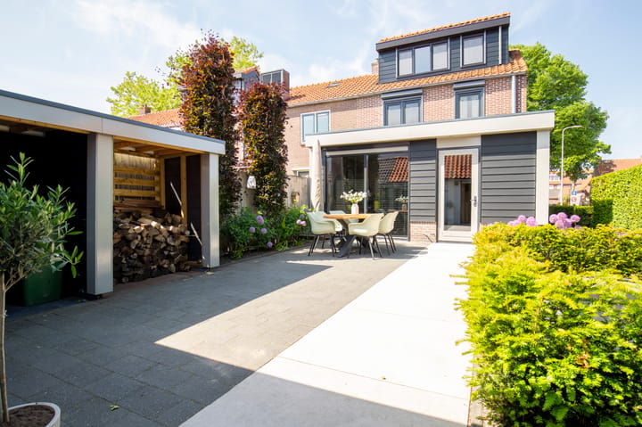 Photo 2 of Prinses Beatrixstraat 19