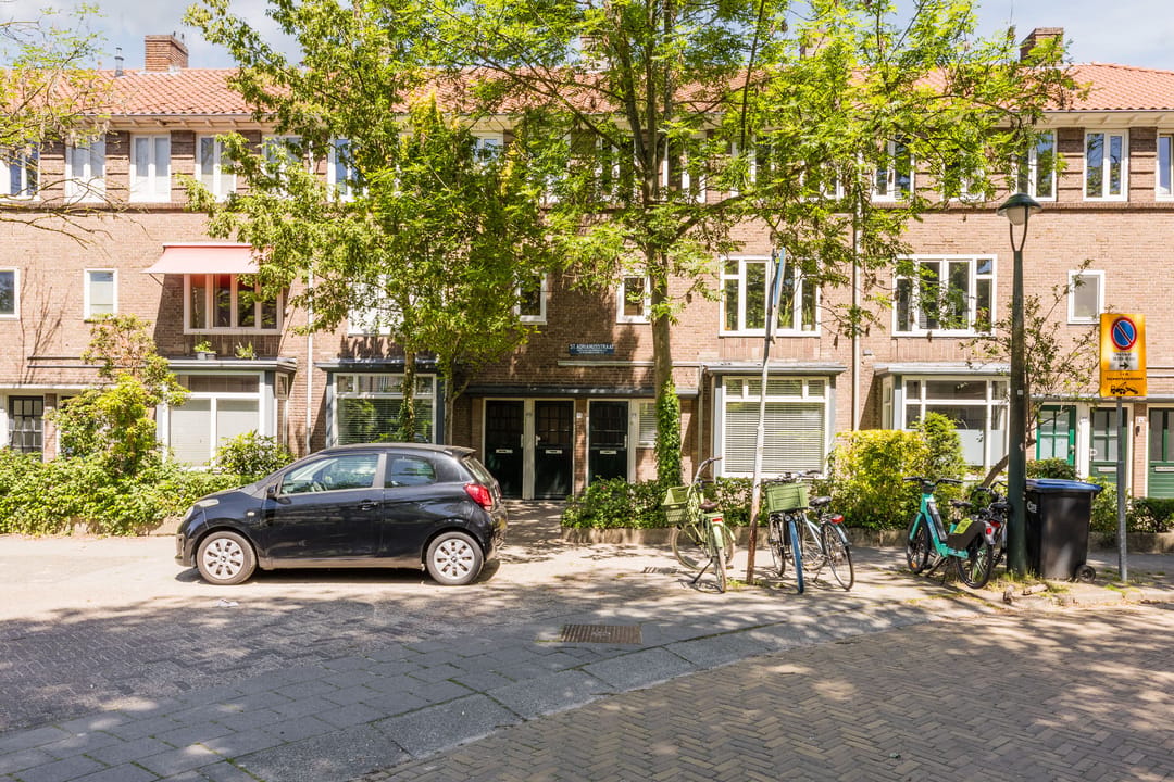 Photo 1 of St Adrianusstraat 69