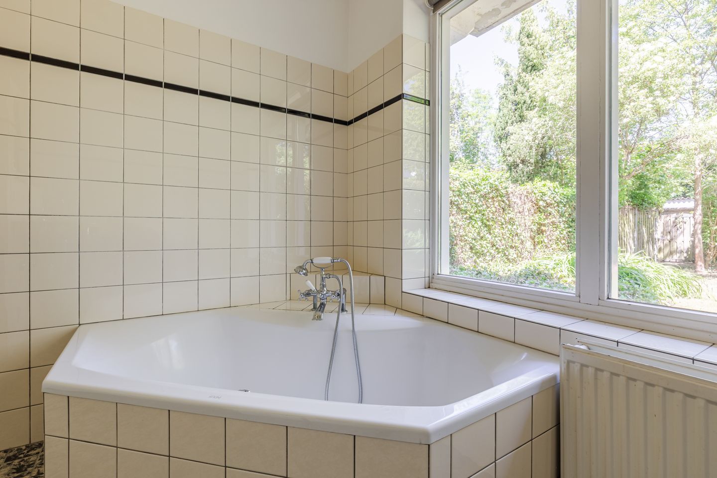 Photo 20 of St Adrianusstraat 69