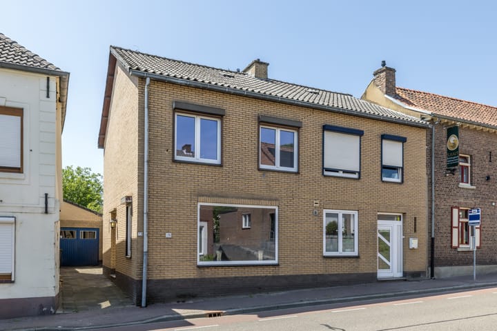 Dorpsstraat 73