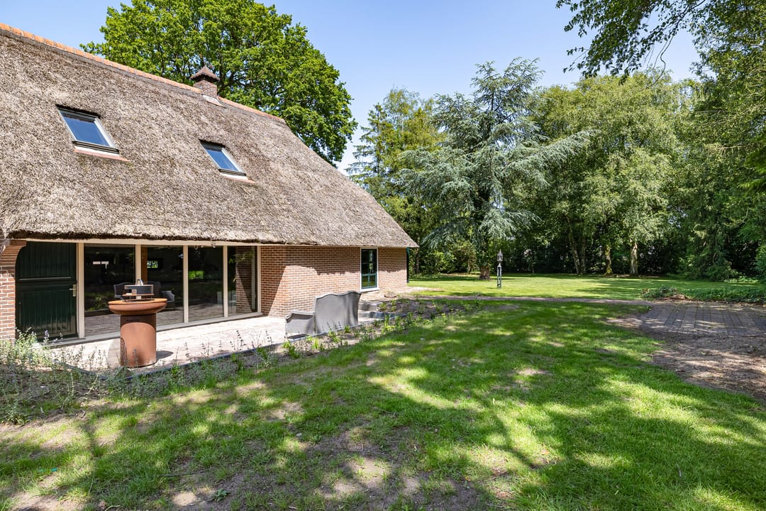 Photo 32 of Langgrafweg 1