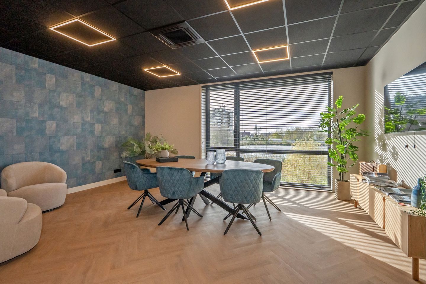 Bekijk foto 2 van Achterdijk 1-Q