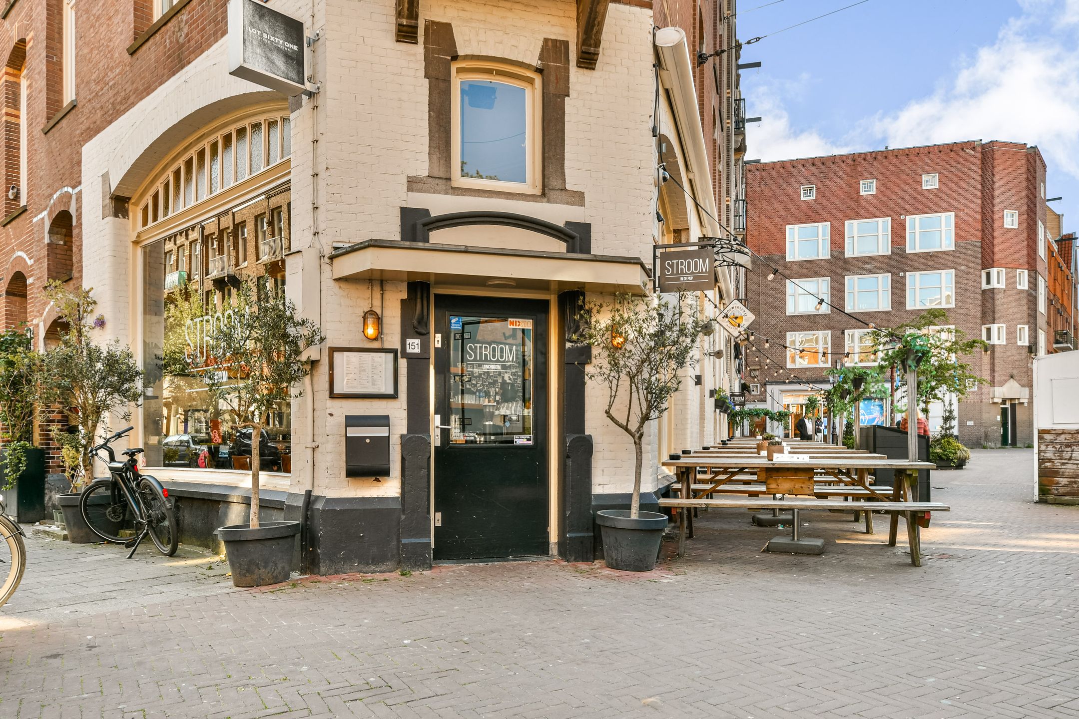 Photo 24 of Cornelis Troostplein 8-H