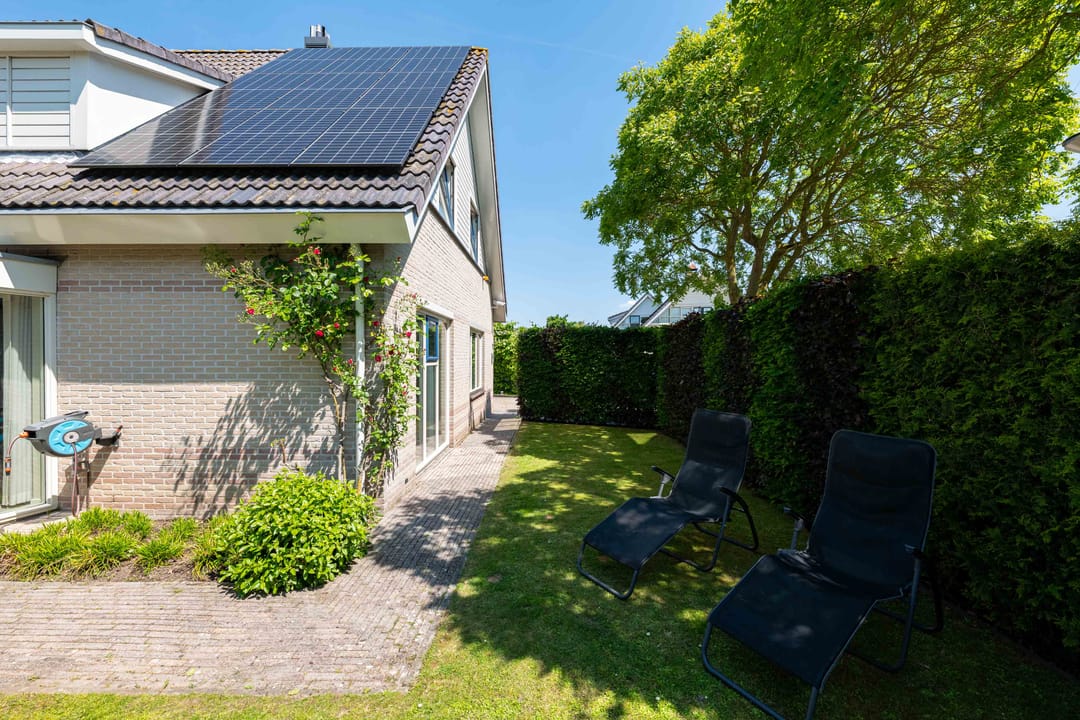 Photo 41 of Courteniusstraat 9