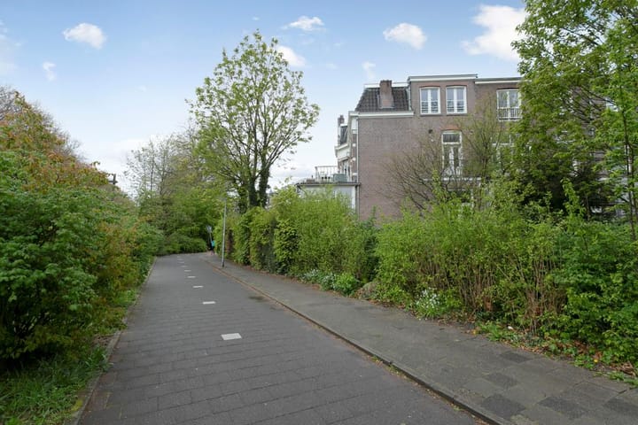 Appartement te huur: Admiraal van Gentstraat 1B, Utrecht