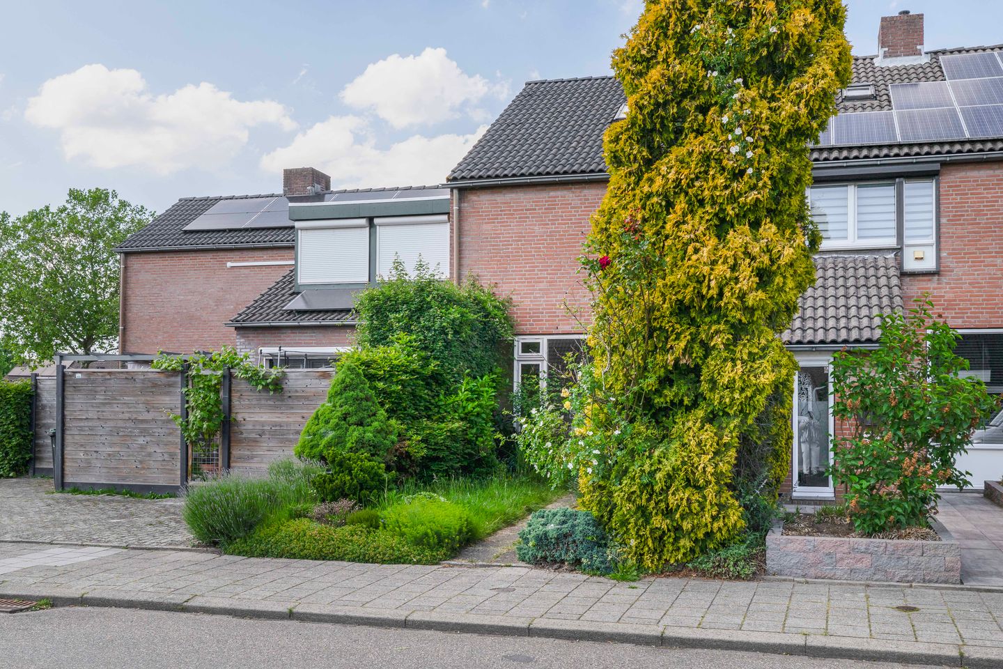 Photo 40 of Honigmannstraat 17