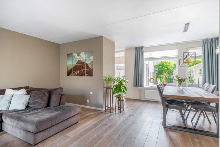 Photo 2 of Steenstraat 92