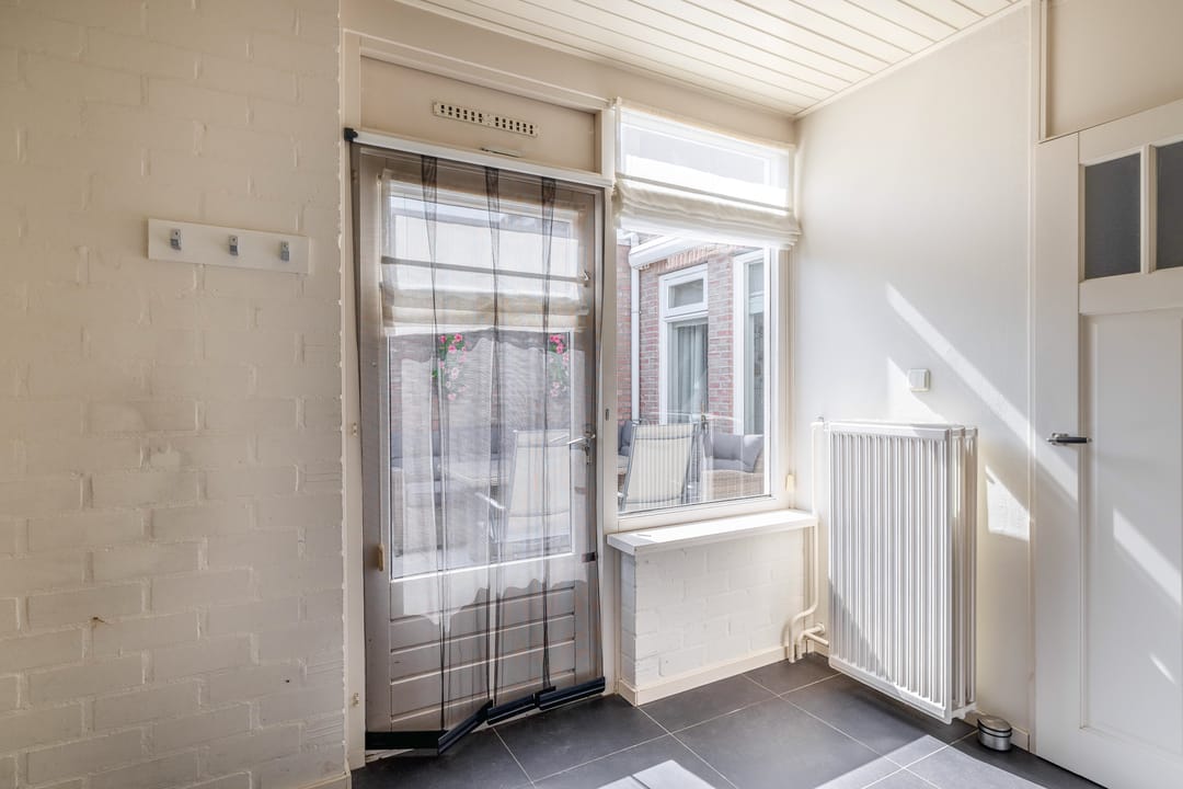 Photo 37 of Steenstraat 92