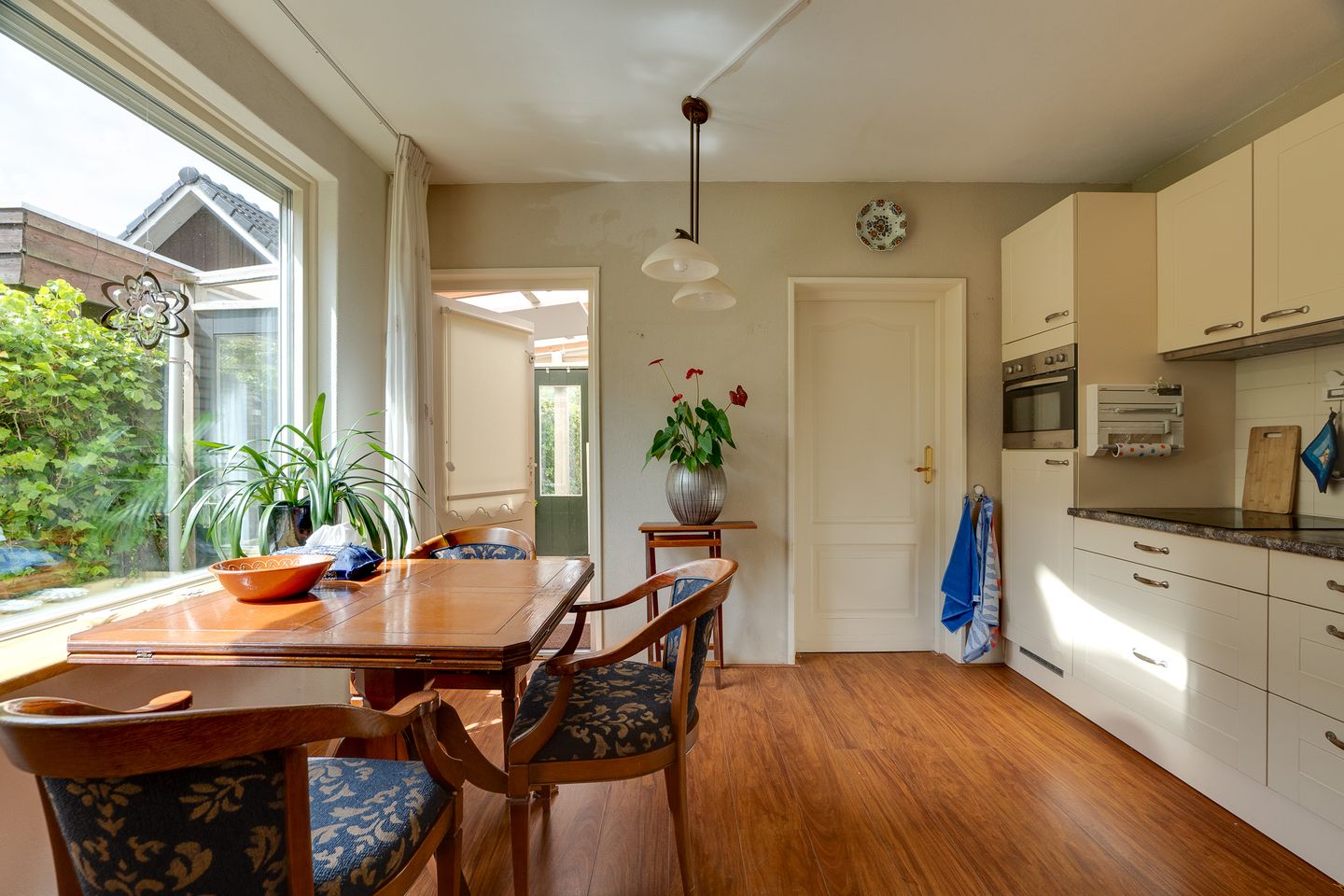 Foto 4 van Mejontsmastraat 21