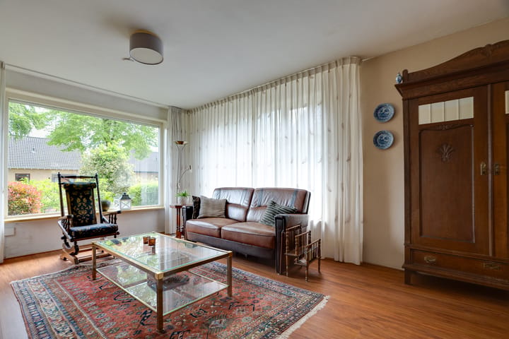 Vrijstaande woning te koop: Mejontsmastraat 21, Buitenpost