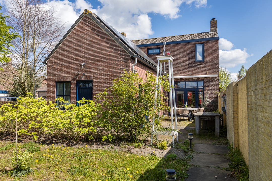 Photo 31 of Dongenseweg 15