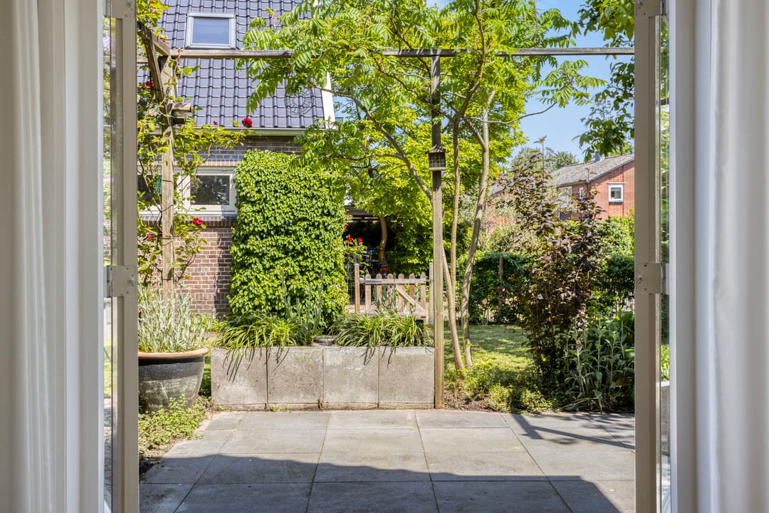 Foto 56 van Prins Bernhardlaan 11
