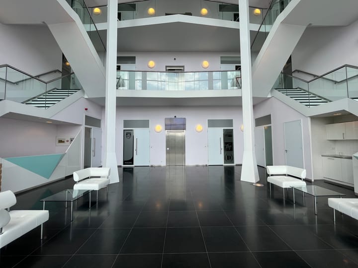 De Corridor 21-d, Breukelen