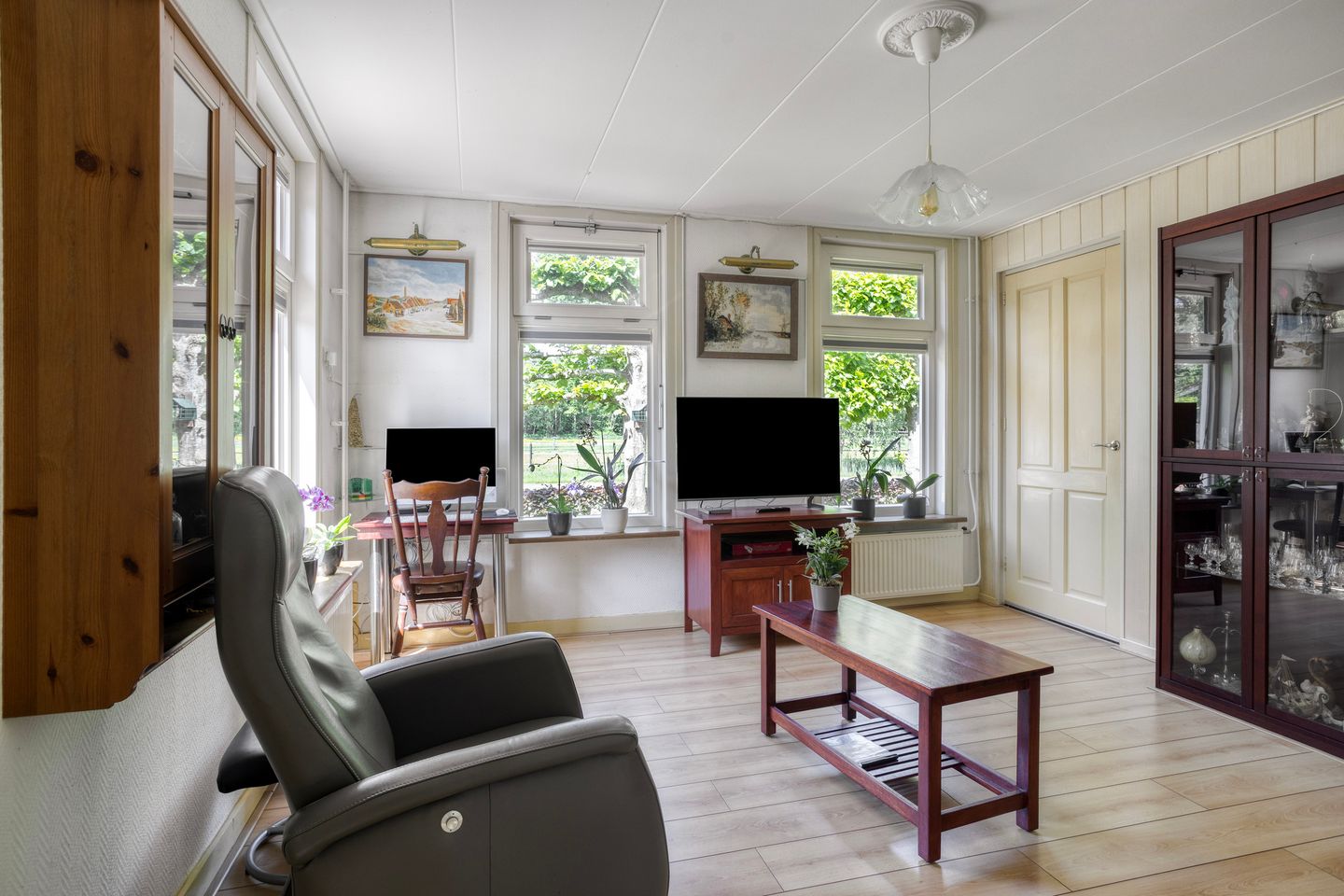 Foto 5 van Vrouwenlaan-voor 10
