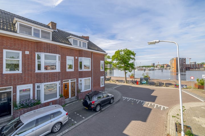 Foto 5 van Burcht 7-A