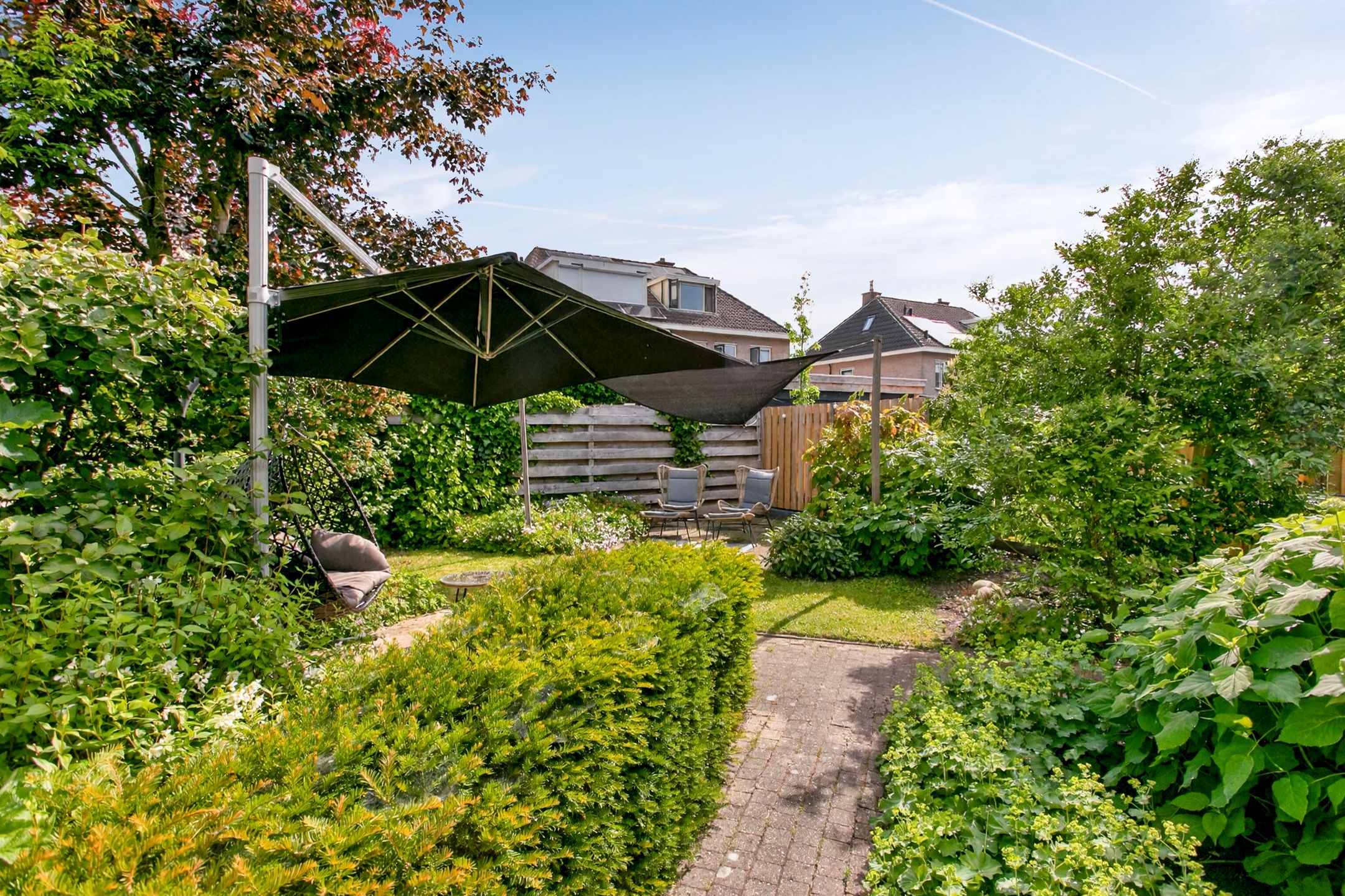 Spacious and Well-Maintained Semi-Detached Home with Garage and Modern Amenities — 21